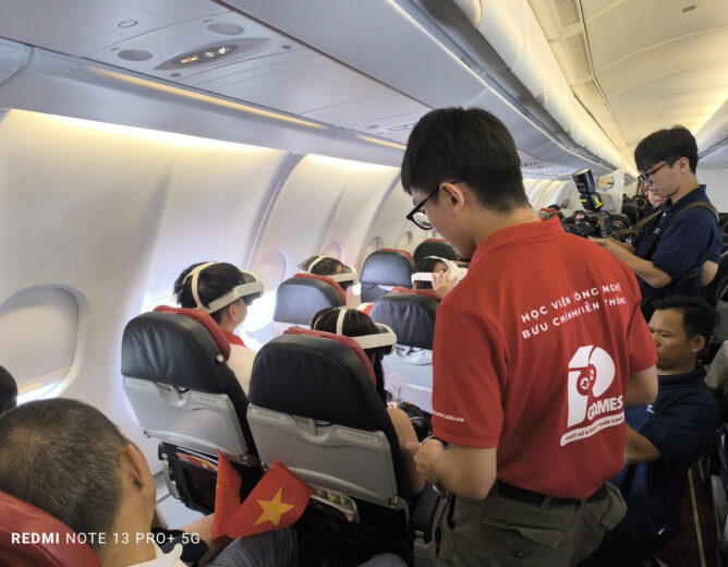 Sản phẩm VR “Thời khắc thiêng liêng”: PTIT và Vietjet mang lịch sử lên bầu trời