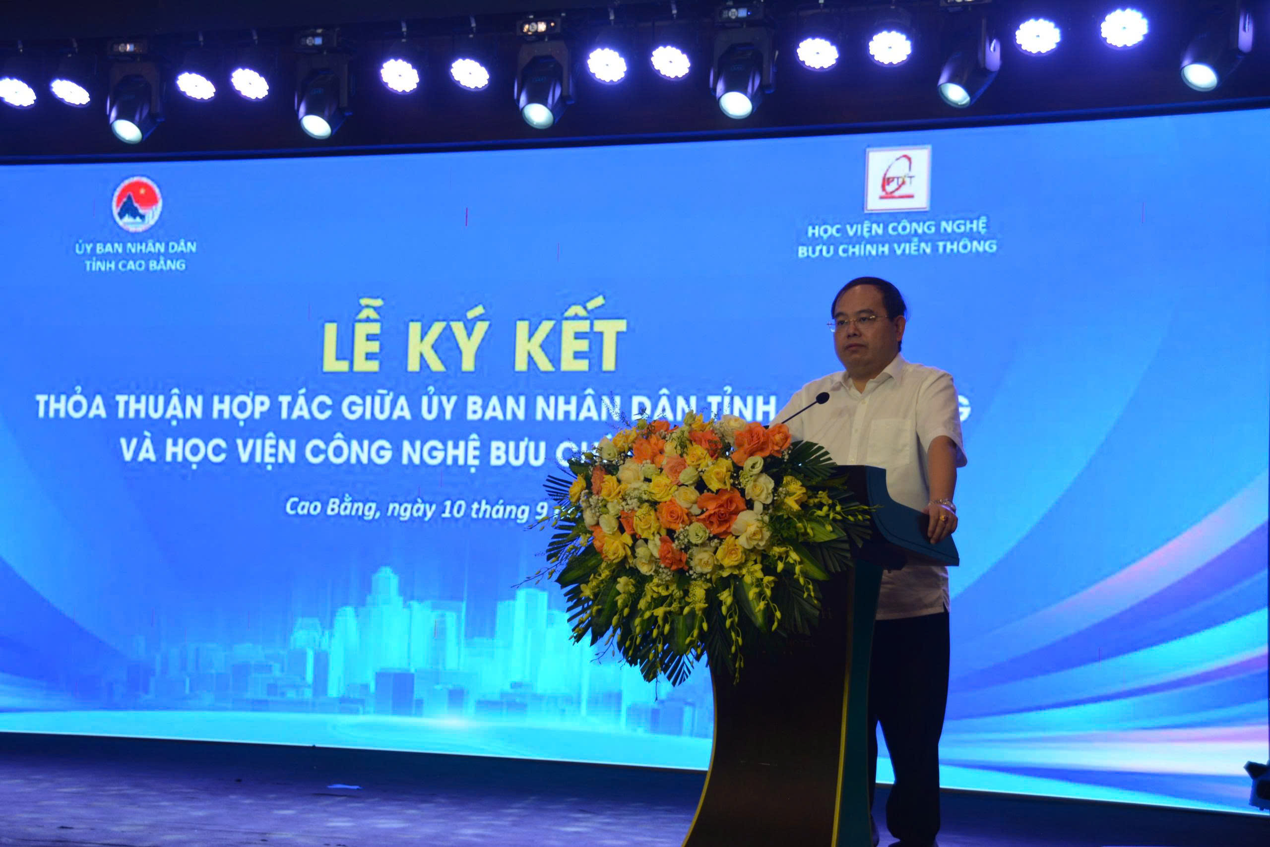 Đồng chí Quản Minh Cường, Bí thư Tỉnh ủy Cao Bằng phát biểu tại buổi lễ.
