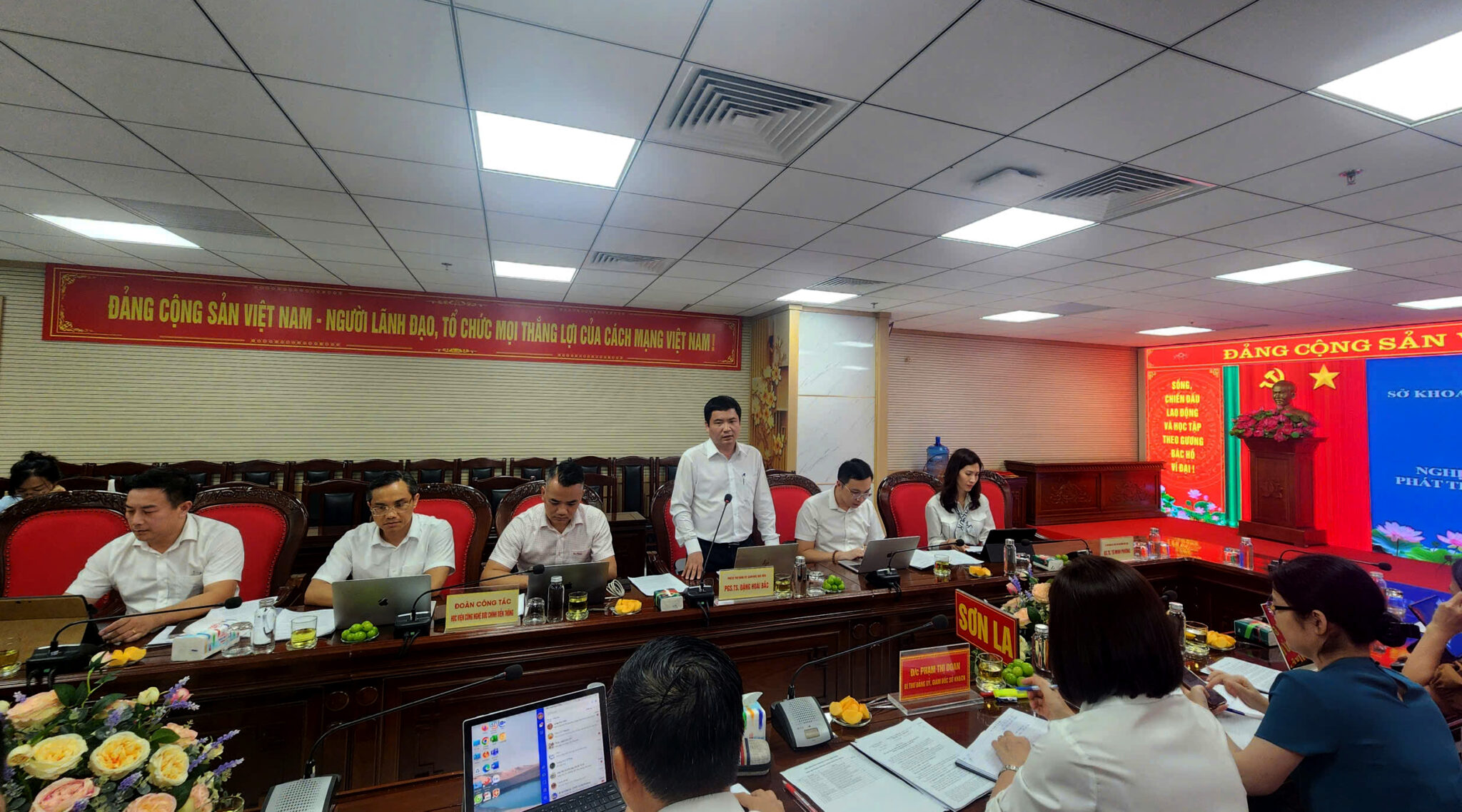 PGS.TS Đặng Hoài Bắc, Giám đốc Học viện khẳng định: Học viện sẵn sàng cử chuyên gia phối hợp thực hiện các đề tài, dự án gắn với nhu cầu thực tiễn của tỉnh Sơn La.