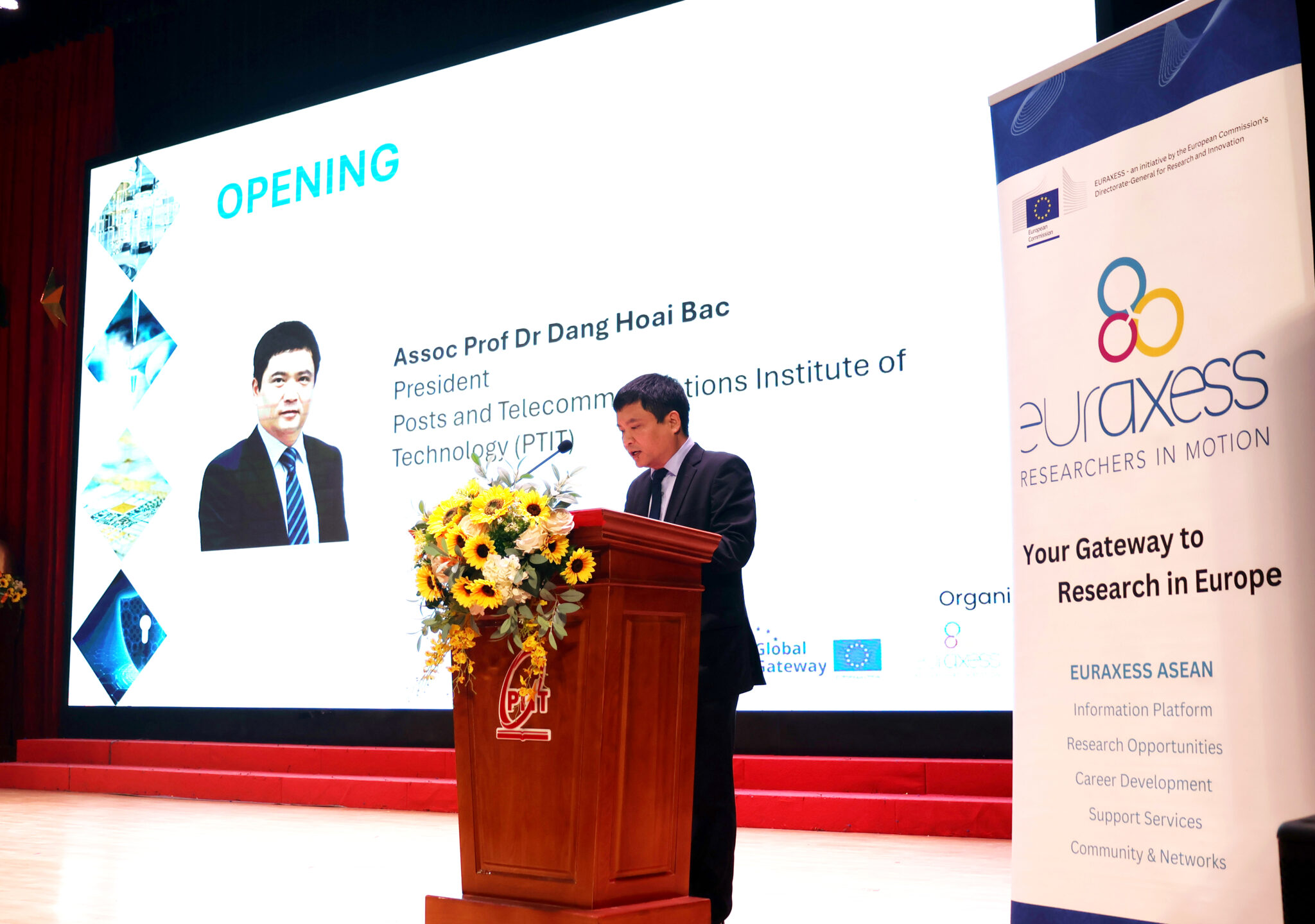 PGS.TS Đặng Hoài Bắc, Giám đốc Học viện phát biểu khai mạc Hội thảo