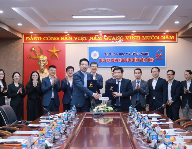 PTIT ký kết thỏa thuận hợp tác với ZTE HK Vietnam nhằm thúc đẩy đào tạo nguồn nhân lực viễn thông chất lượng cao