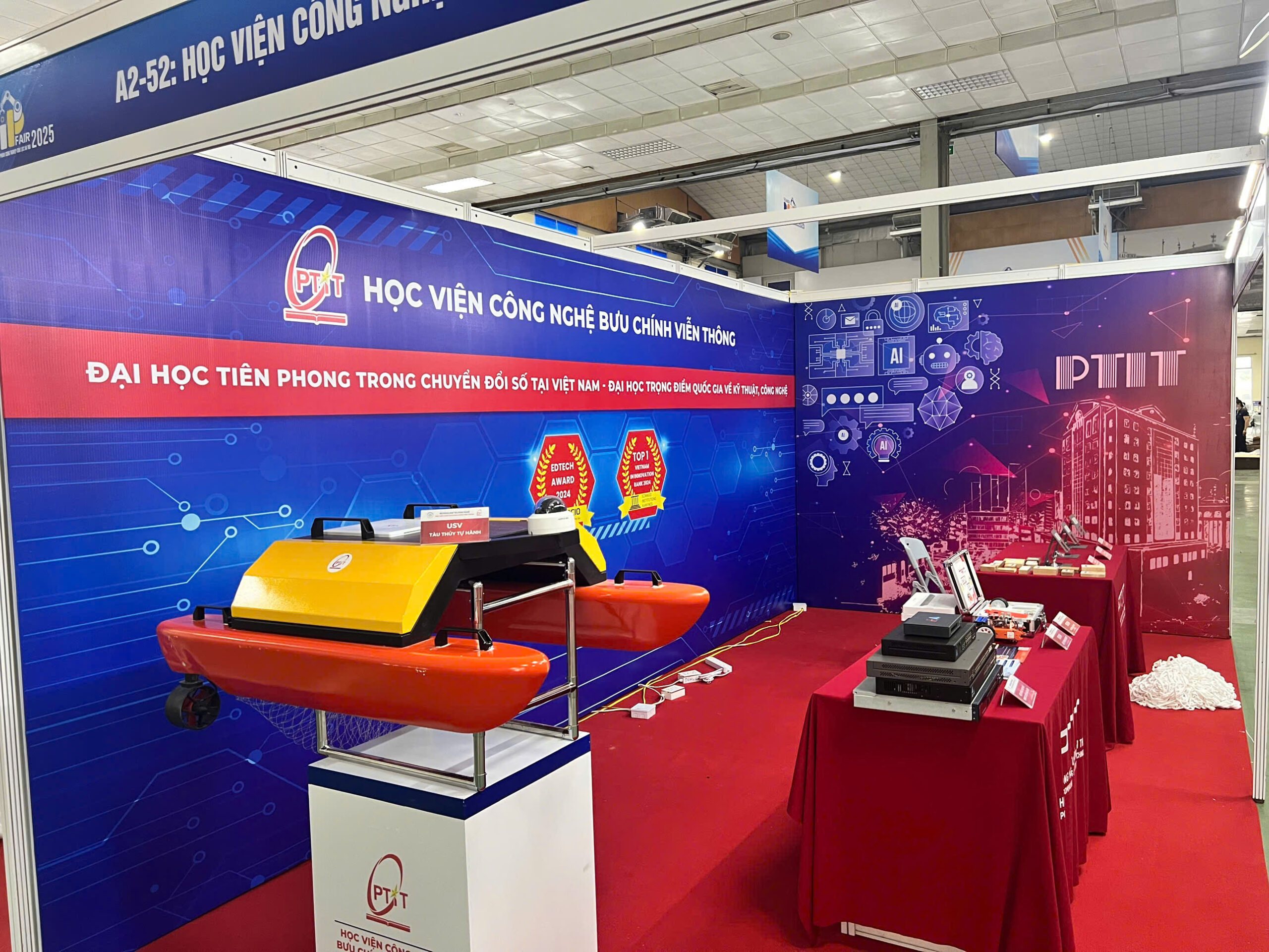 Học viện Công nghệ Bưu chính Viễn thông tại Triển lãm sản phẩm công nghiệp chủ lực Hà Nội 2025