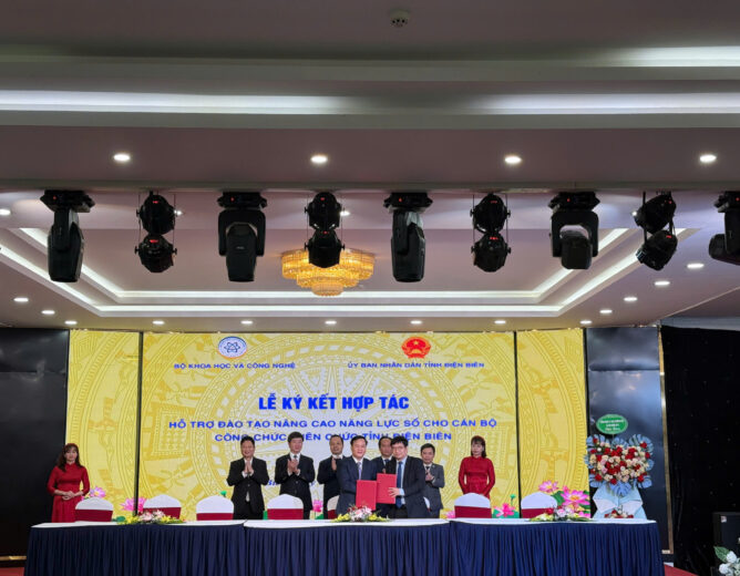 PTIT ký kết hợp tác với UBND tỉnh Điện Biên về nâng cao năng lực số