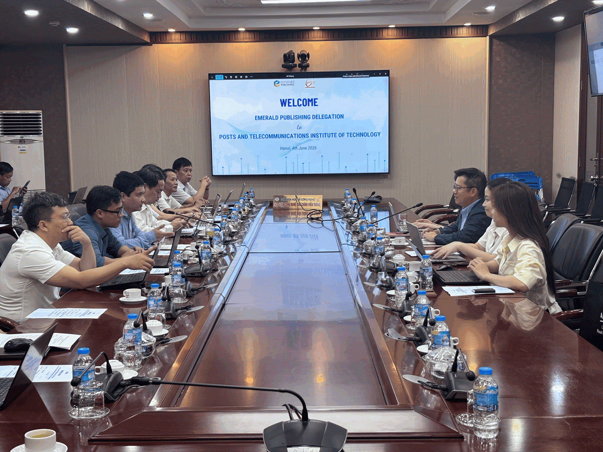 PTIT làm việc với Emerald Publishing, trao đổi định hướng nâng cao chất lượng nghiên cứu và công bố quốc tế