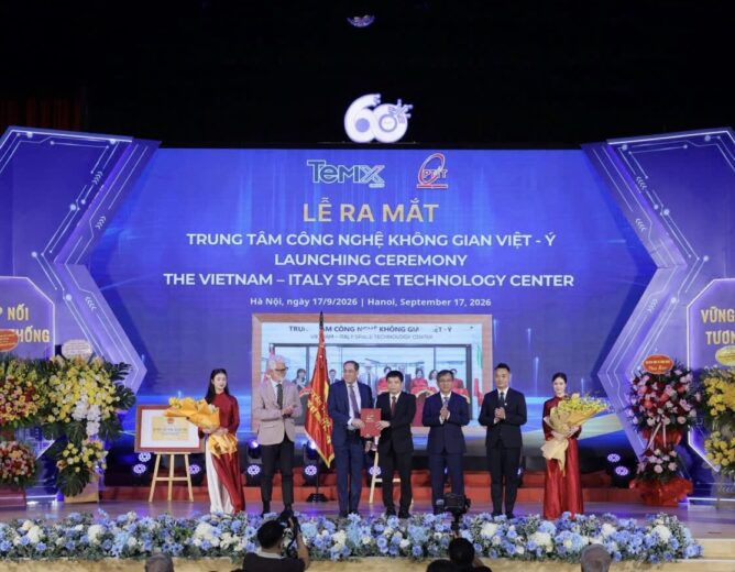 Học viện Công nghệ Bưu chính Viễn thông và Tập đoàn Temix thành lập Trung tâm Công nghệ Không gian Việt Nam – Italia